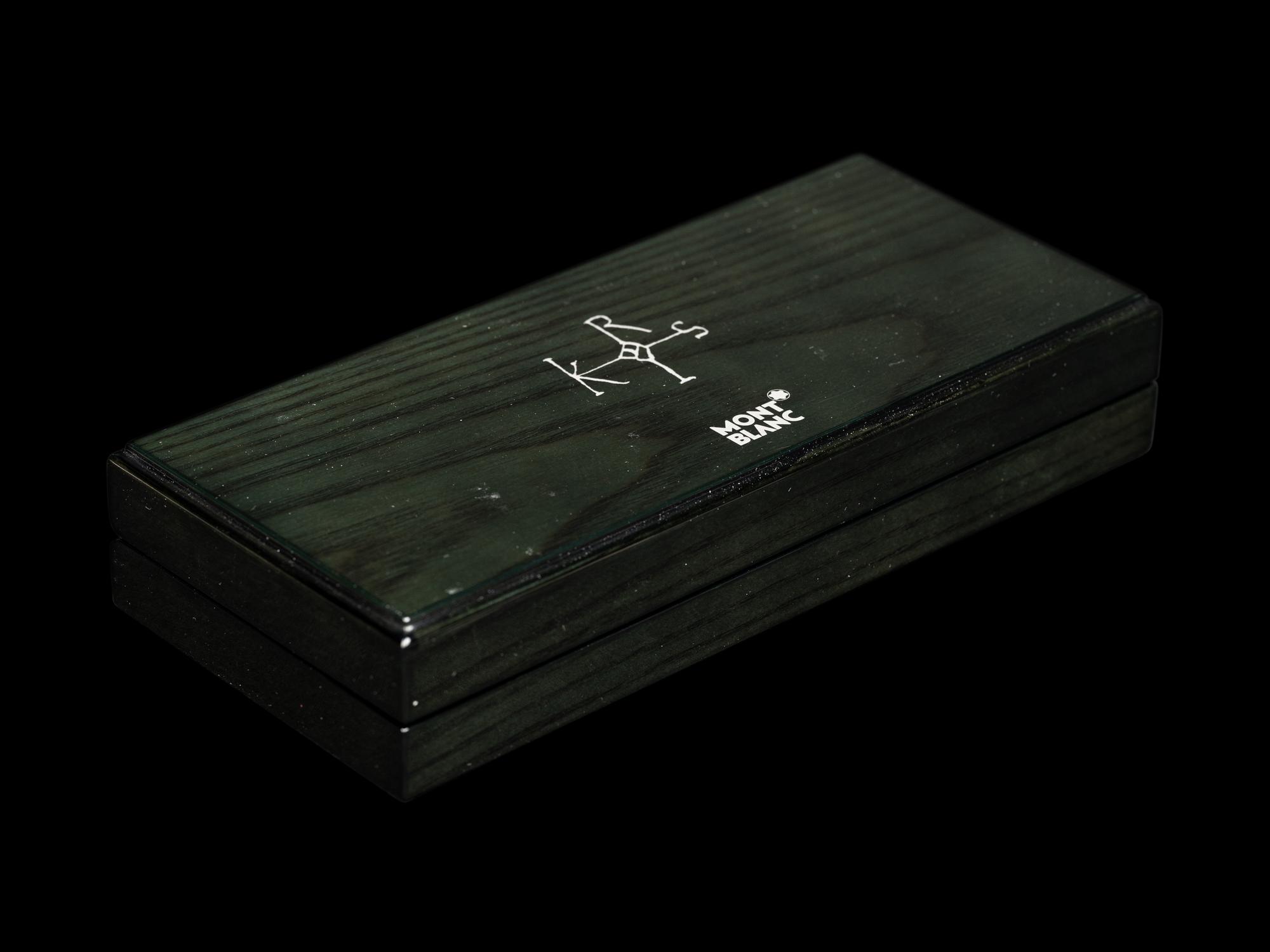 Montblanc: Hommage à Charlemagne/ Karl The Great Limited Edition Fountain Pen