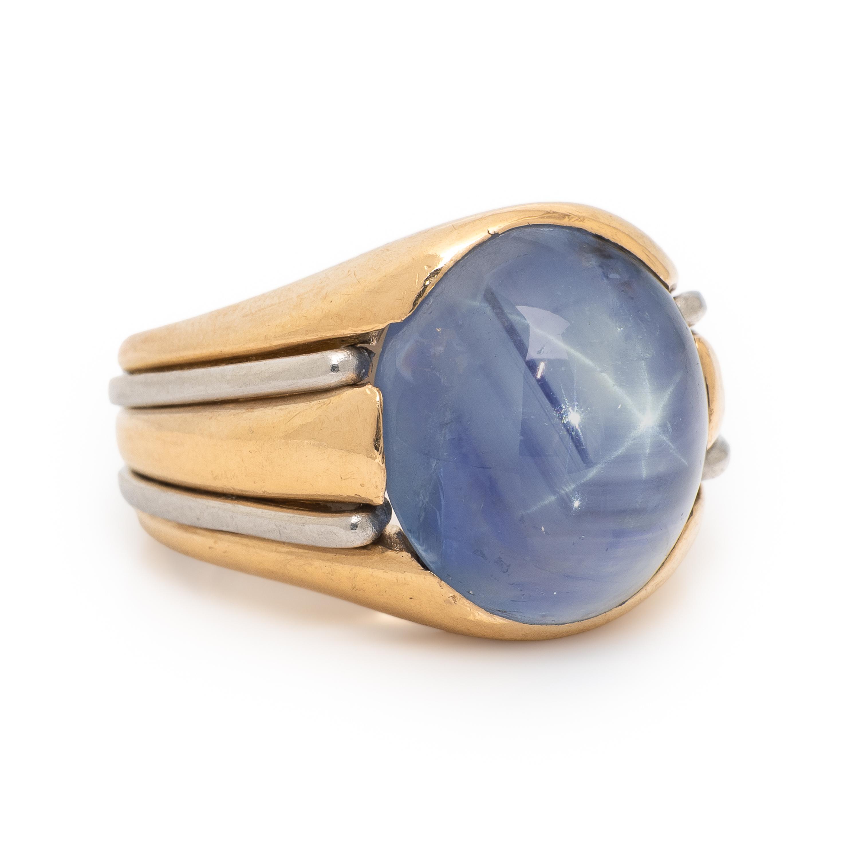 Star Sapphire and Bicolor Gold Ring