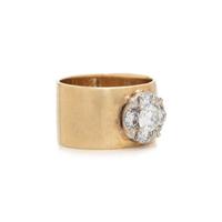 DIAMOND CLUSTER BAND