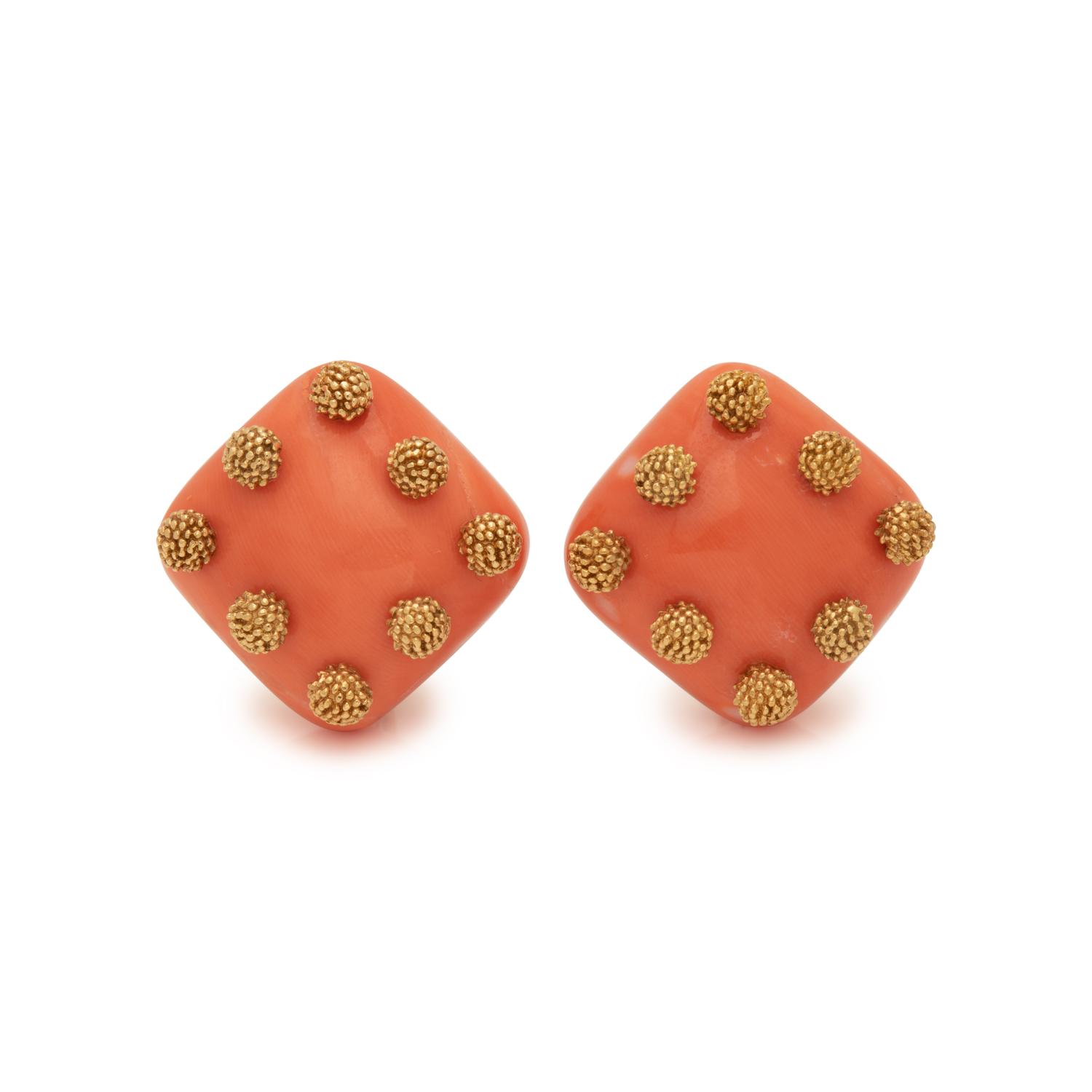 YELLOW GOLD AND CORAL EARCLIPS