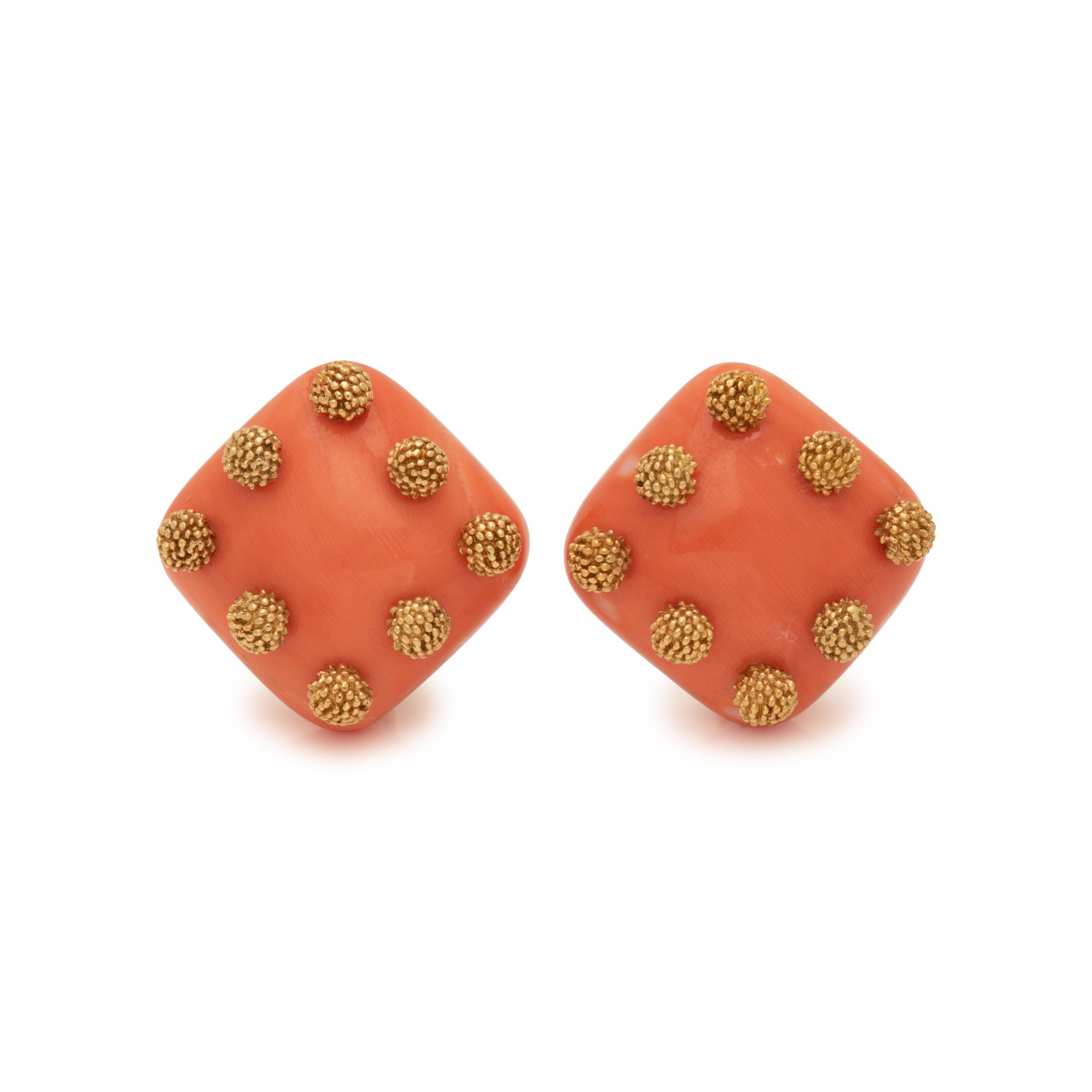 YELLOW GOLD AND CORAL EARCLIPS