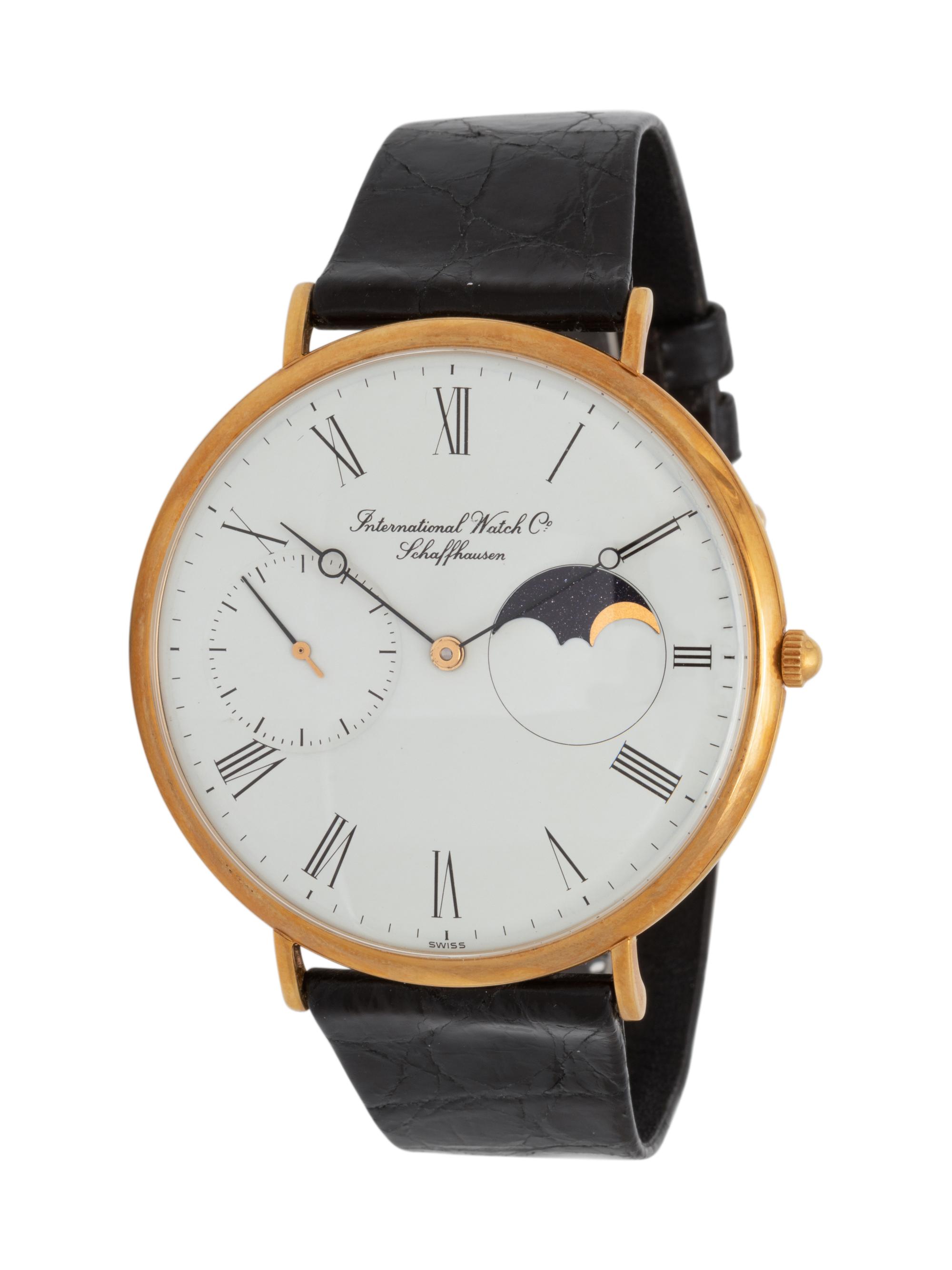IWC, REF. 5251 18K YELLOW GOLD 'PORTOFINO' MOONPHASE WATCH