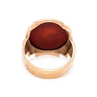 YELLOW GOLD AND SARD INTAGLIO RING