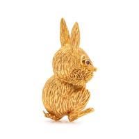 TIFFANY & CO., YELLOW GOLD BUNNY BROOCH