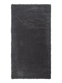 A Geometric Pattern Hooked Rug