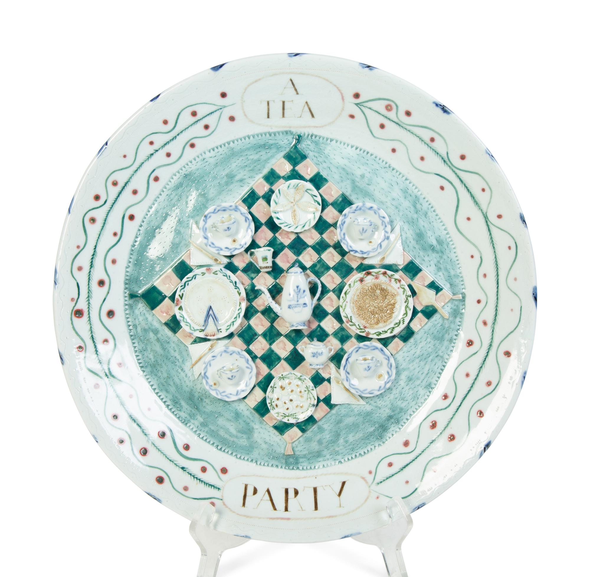 A Group of Five Pieces of Pottery by Mara Superior — 20TH CENTURY