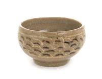 A Korean Koryo Sanggam Inlaid Porcelain Cup Diameter 3 1/2 inches. — 12TH CENTURY