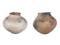 Southwestern Utilitarian Pottery Vessels, Pair
