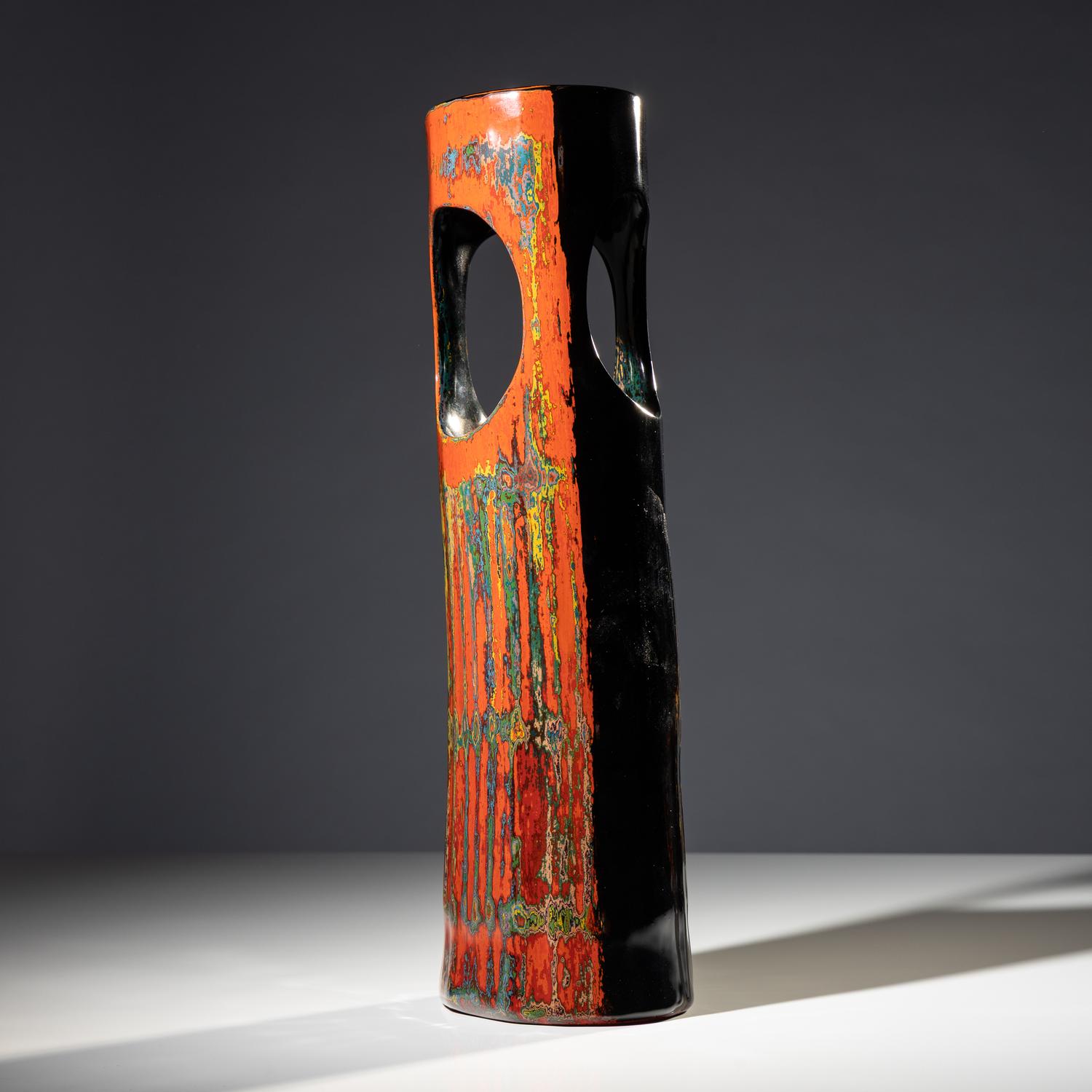 Lacquered cylinder
