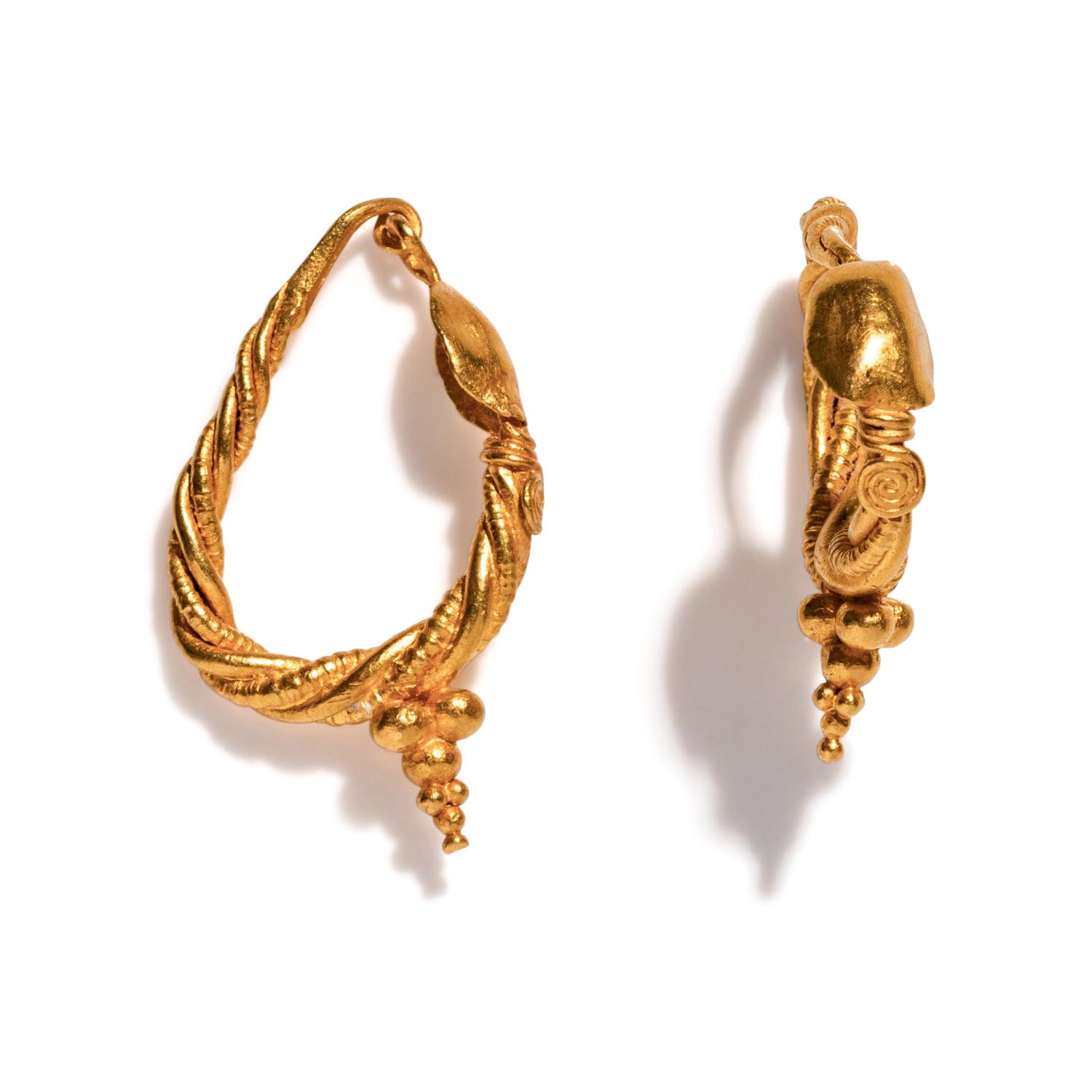 A Pair of Roman Gold Earrings