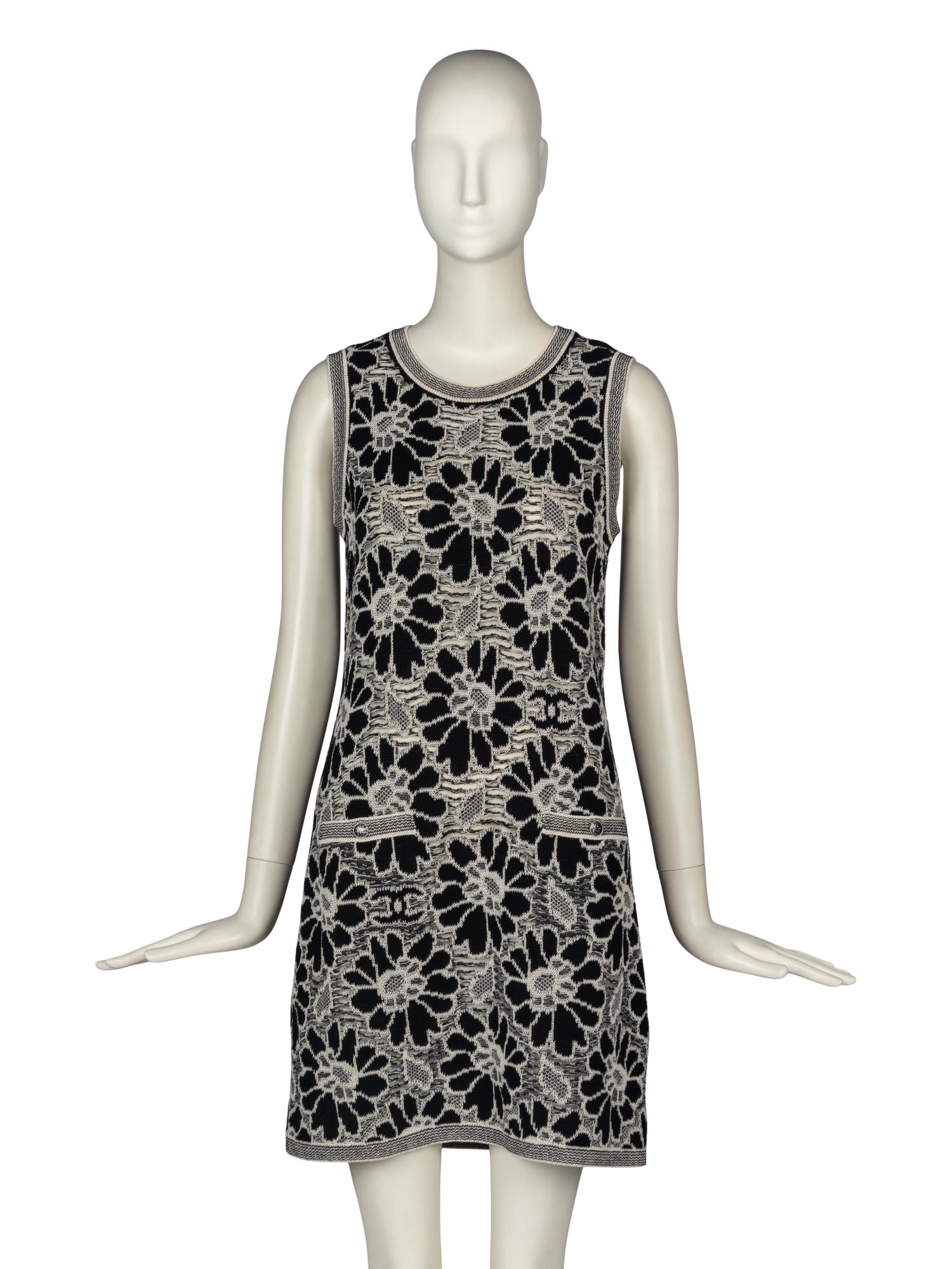 CHANEL FLORAL KNIT DRESS