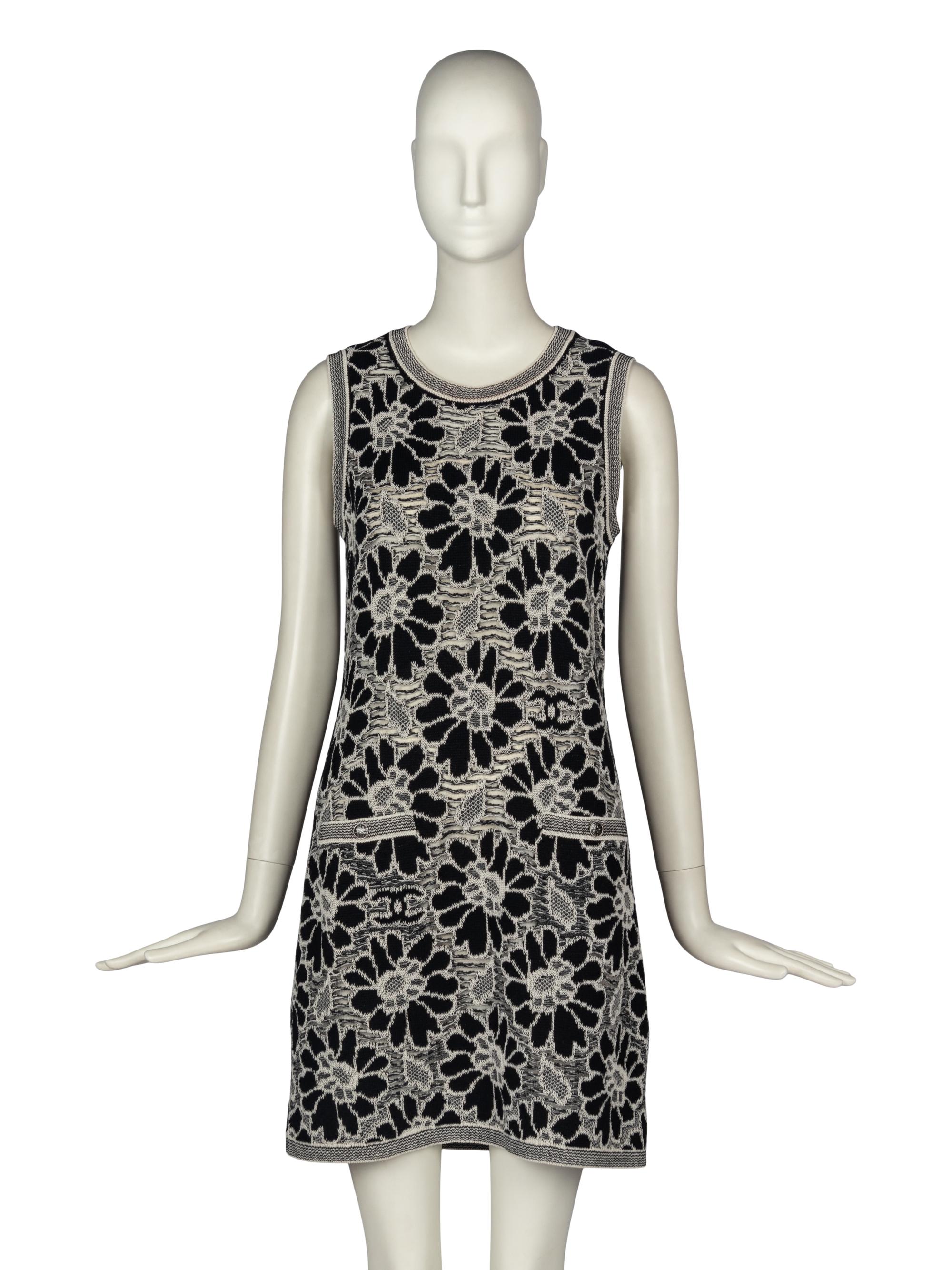 CHANEL FLORAL KNIT DRESS