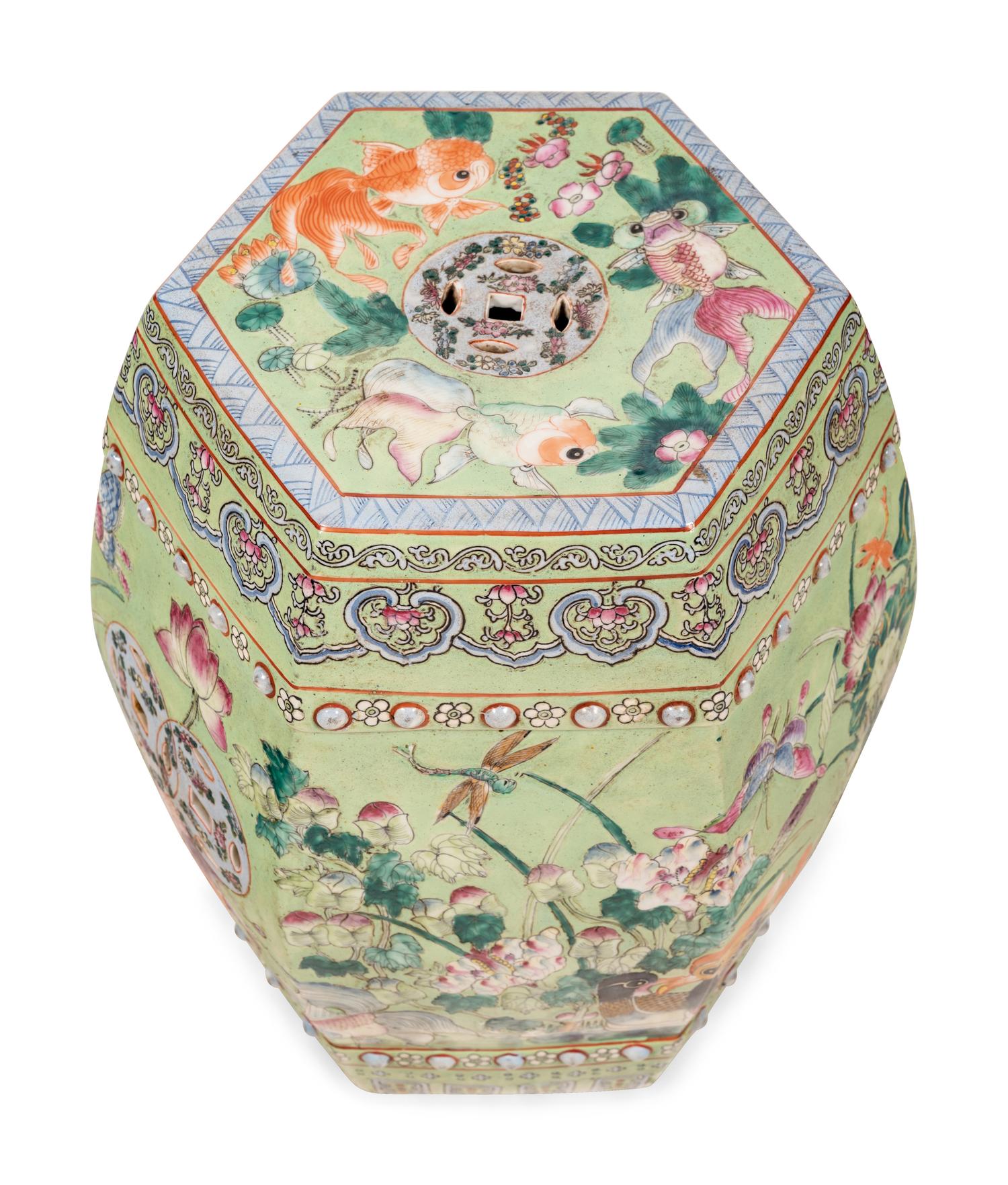 A Chinese Enameled Porcelain Garden Seat