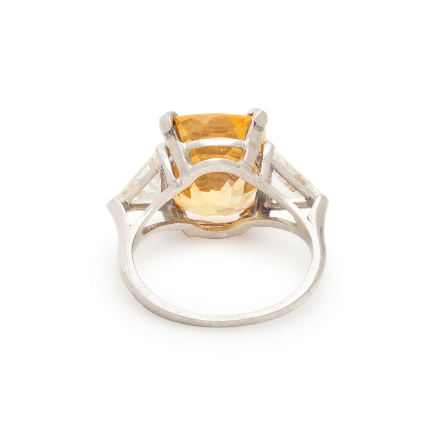 YELLOW SAPPHIRE AND DIAMOND RING