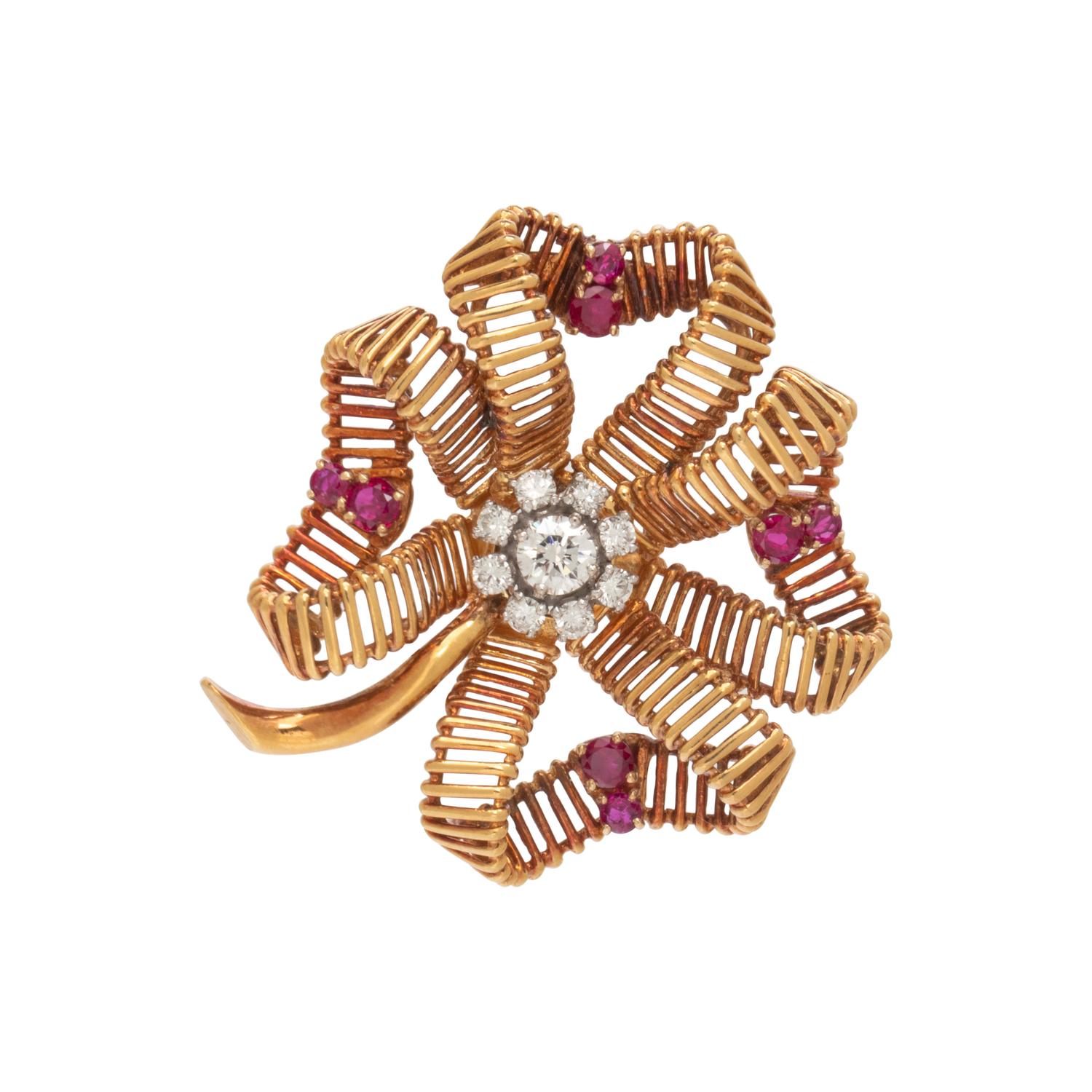 YELLOW GOLD, DIAMOND AND RUBY CLOVER BROOCH