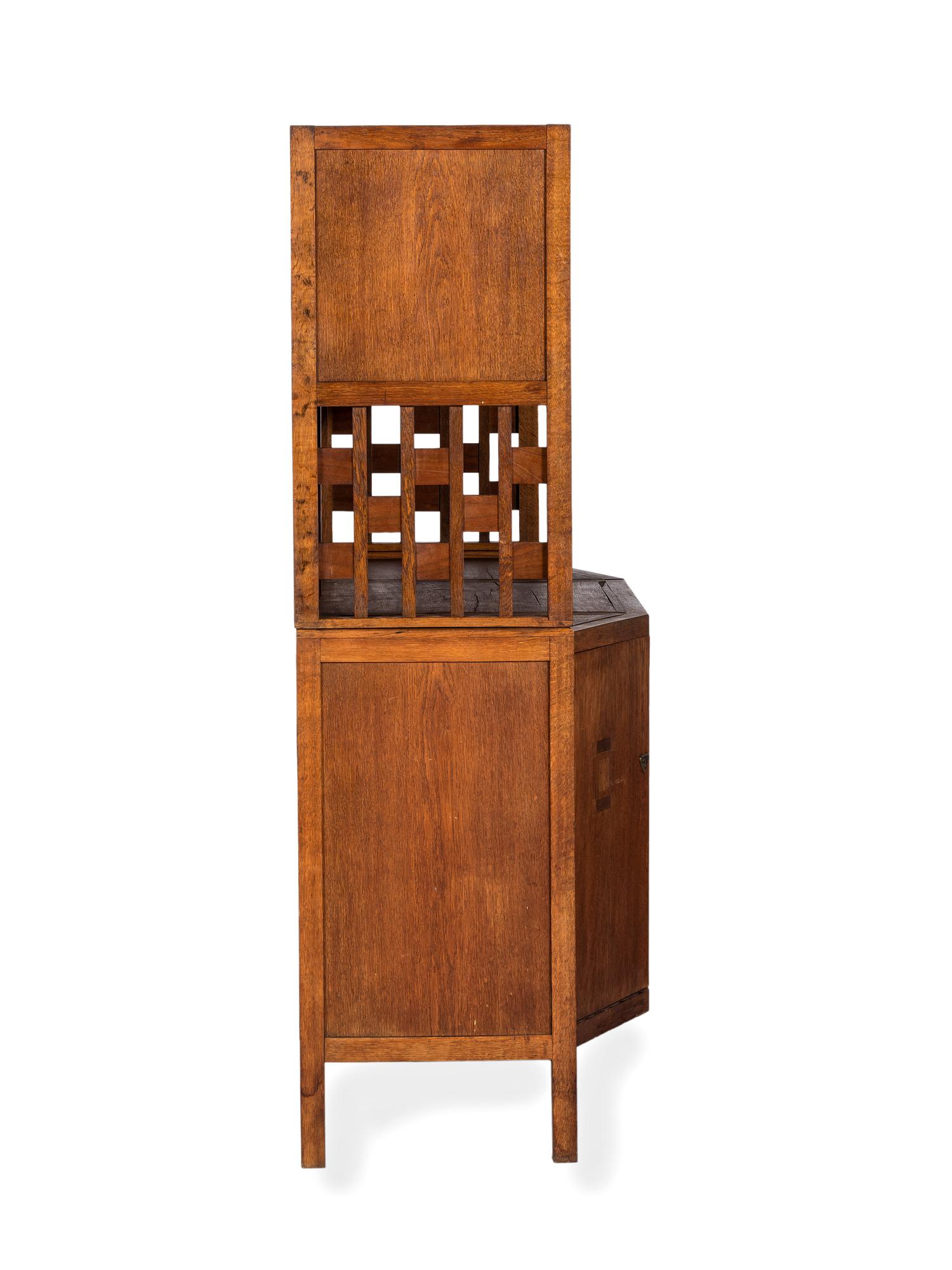 Serving Cabinet