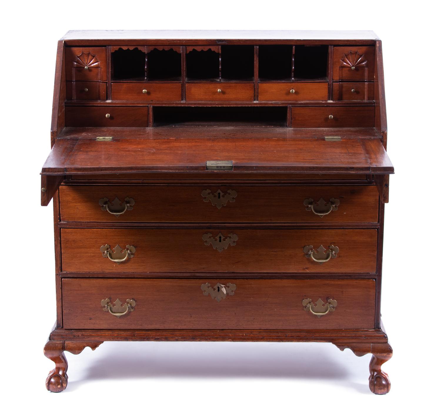 An American Chippendale Mahogany Slant Lid Desk — EARLY 19TH CENTURY