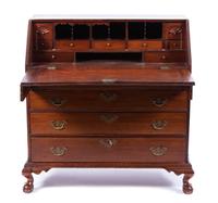 An American Chippendale Mahogany Slant Lid Desk — EARLY 19TH CENTURY