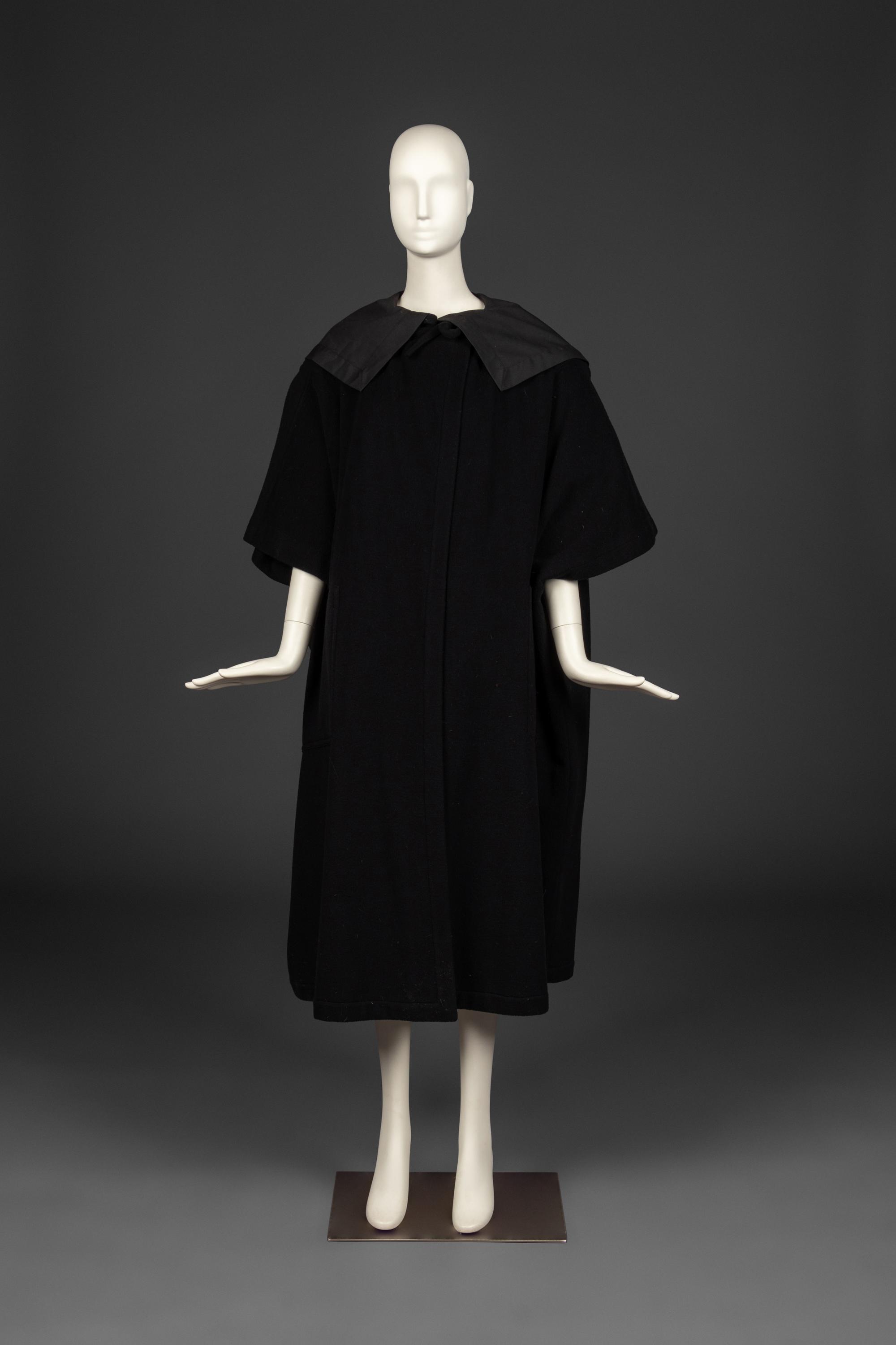 Issey Miyake, Paris Label Hooded Cape Poncho, Late 1970s