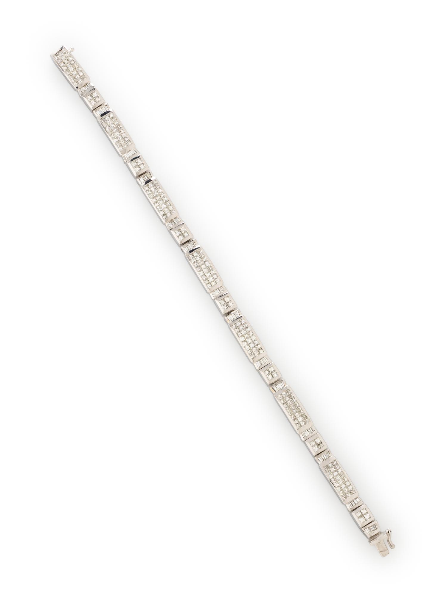DIAMOND AND WHITE GOLD BRACELET