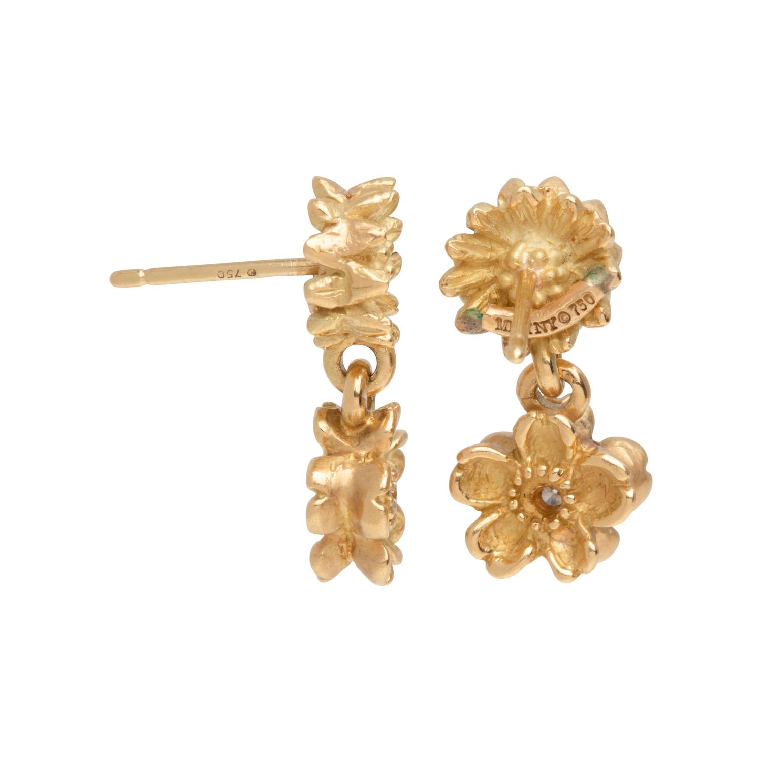 YELLOW GOLD AND DIAMOND FLOWER SET