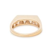 YELLOW GOLD AND DIAMOND RING