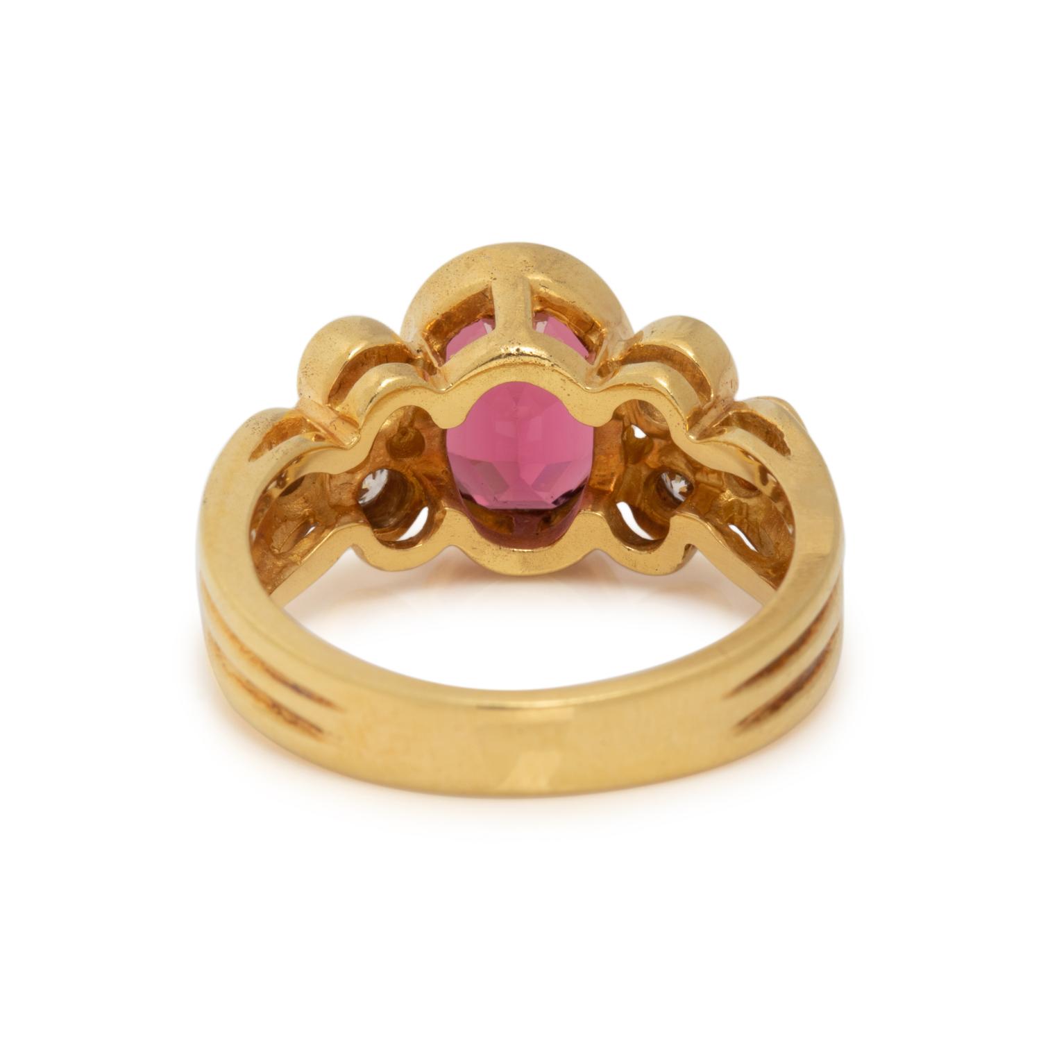 YELLOW GOLD, PINK TOURMALINE AND DIAMOND RING