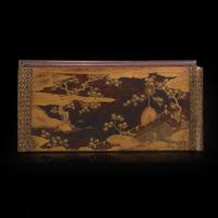 A small Japanese lacquer stand 日本漆金时绘木架 Meiji to Taisho period ?????