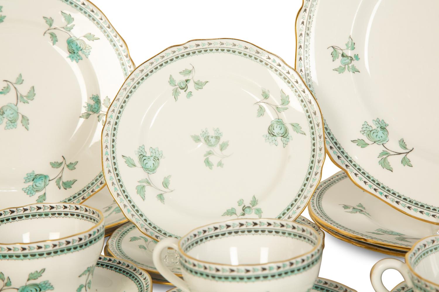 A Spode Darlington Porcelain Dinner Service