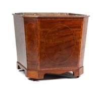 A Large English Mahogany Jardiniere Height 31 1/4 x width 34 x depth 34 inches. — LATE 19TH/EARLY 20TH CENTURY