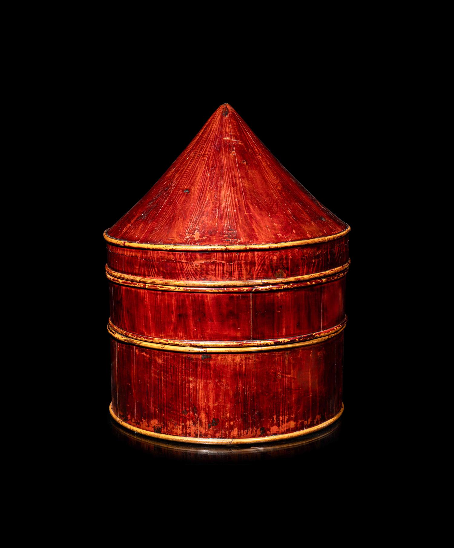 Two Manchu Official's Court Hats and a Storage Case, Qing Dynasty 清 冬夏官帽一組連匣