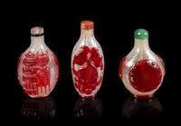 Three Red Overlay 'Snowflake' Ground Glass Snuff Bottles