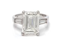 A Platinum and Diamond Ring, 4.50 dwts.