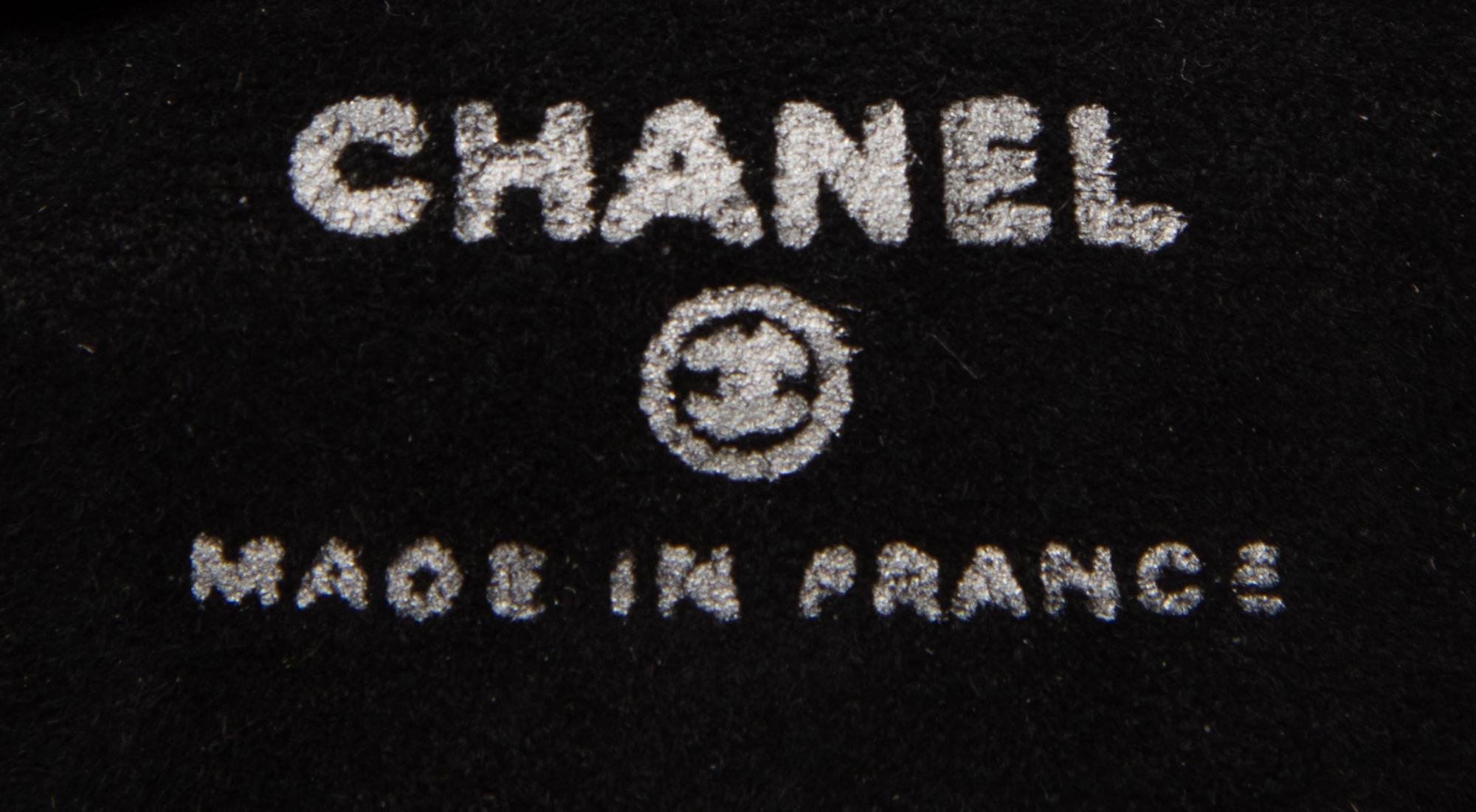 Chanel, Black Lambskin & Faux-Pearl Half Gloves