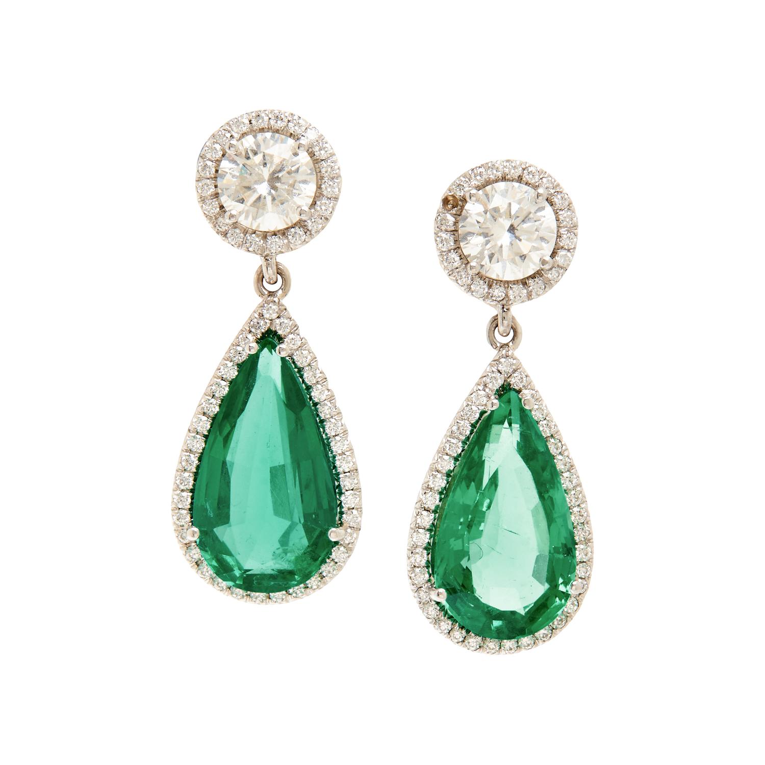 COLOMBIAN EMERALD AND DIAMOND EARRINGS