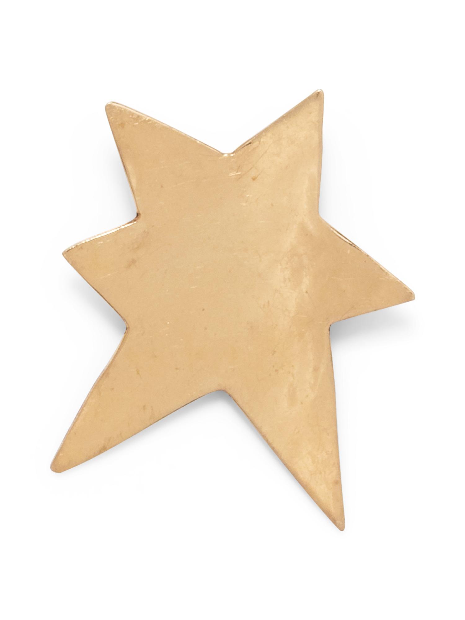 A 14 Karat Yellow Gold Star Pendant,