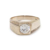 DIAMOND RING