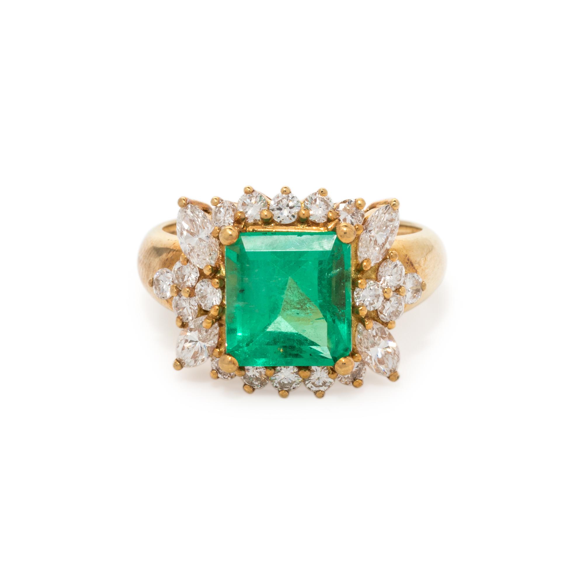 EMERALD AND DIAMOND RING