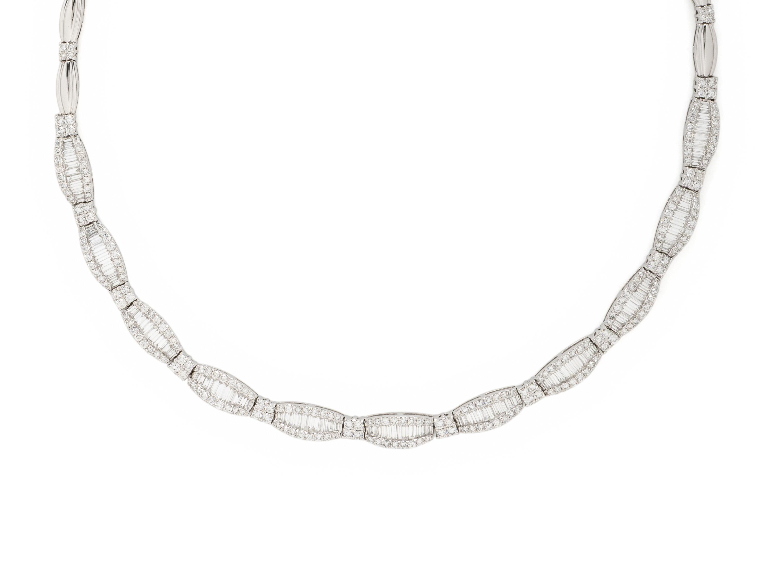 WHITE GOLD AND DIAMOND NECKLACE