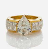 A Ladies Pear Shape Diamond Ring GIA Certified