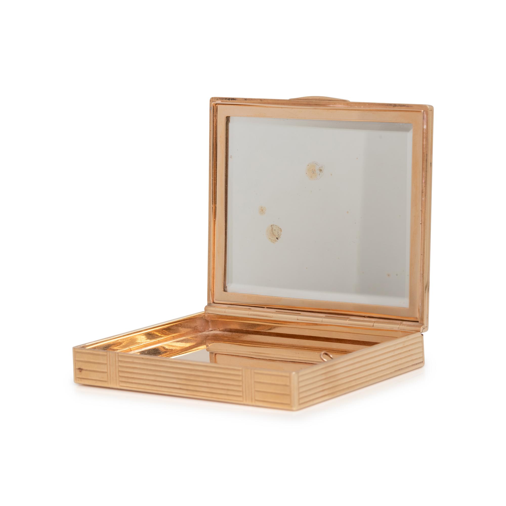 RETRO, YELLOW GOLD, RUBY AND DIAMOND COMPACT