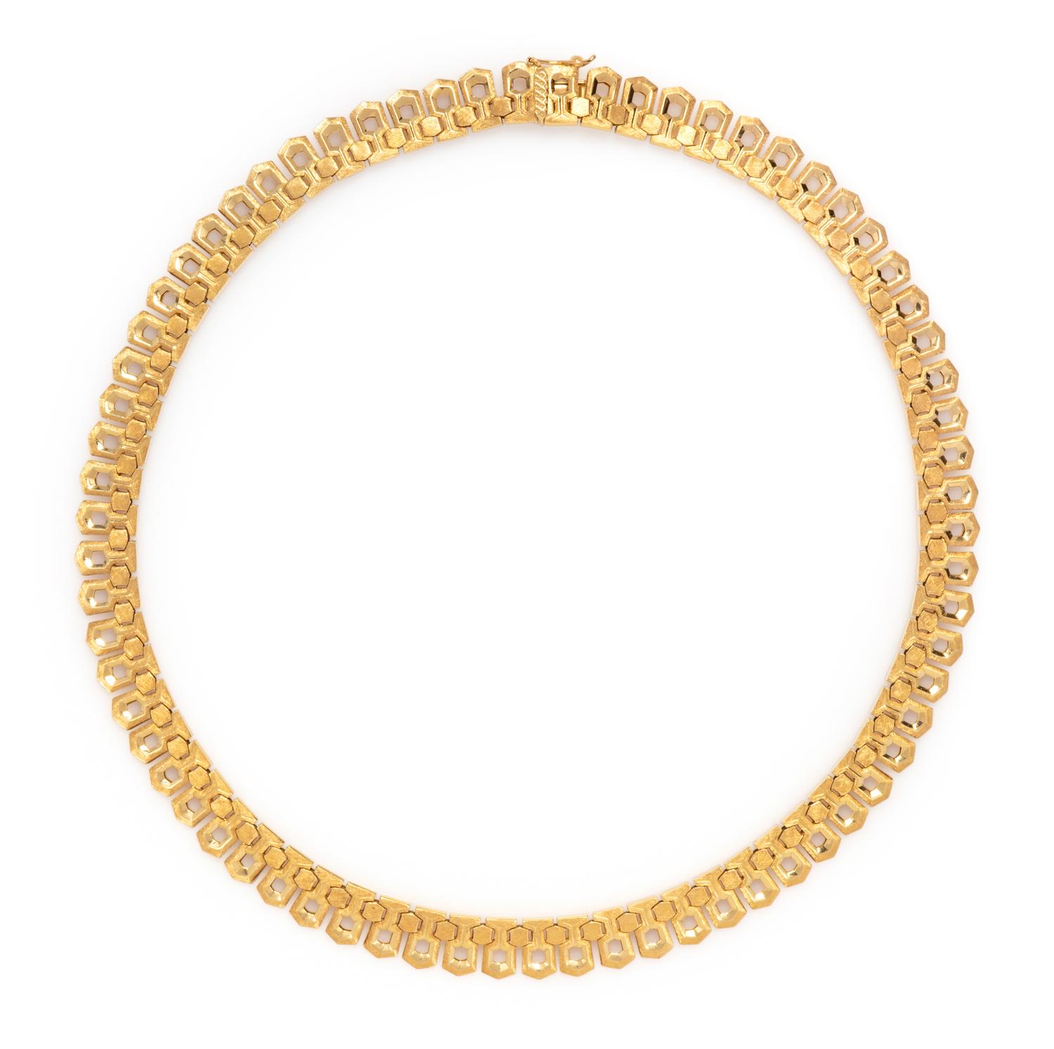 YELLOW GOLD NECKLACE
