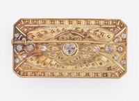 An Art Deco Diamond Brooch