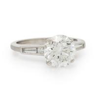 DIAMOND AND PLATINUM RING