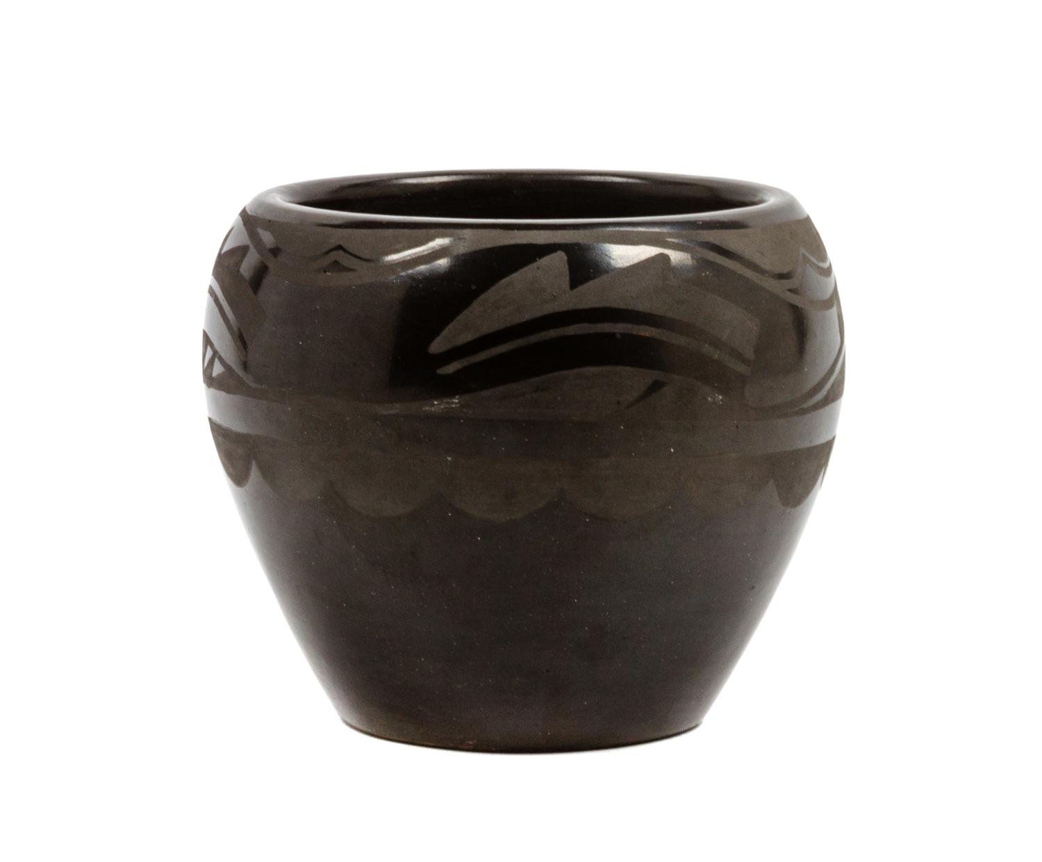 A San Ildefonss Blackware Pottery Jar — Carlos and Carmelita Dunlap