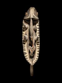 A Kwoma Wood Yina Figure