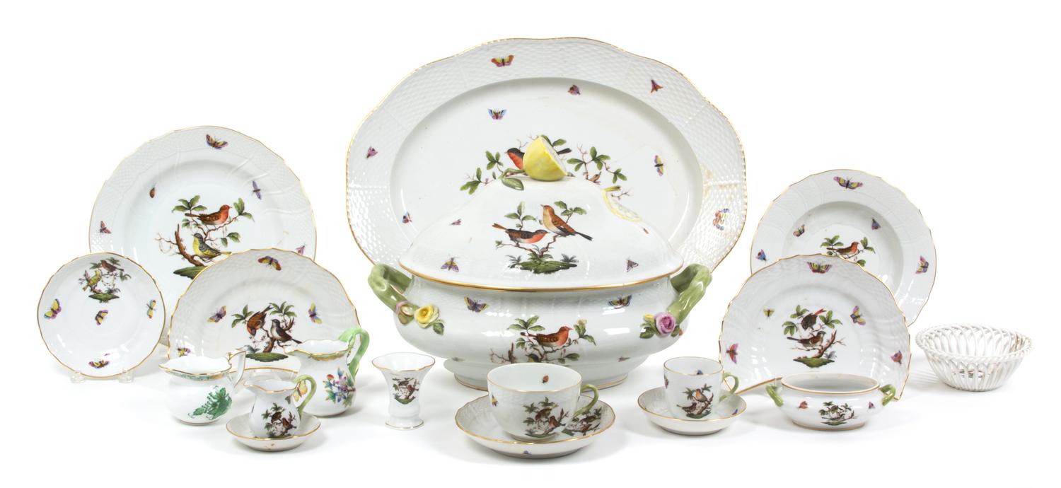 A Herend Porcelain Partial Dinner Service Length of undertray 18 inches. — 20TH CENTURY