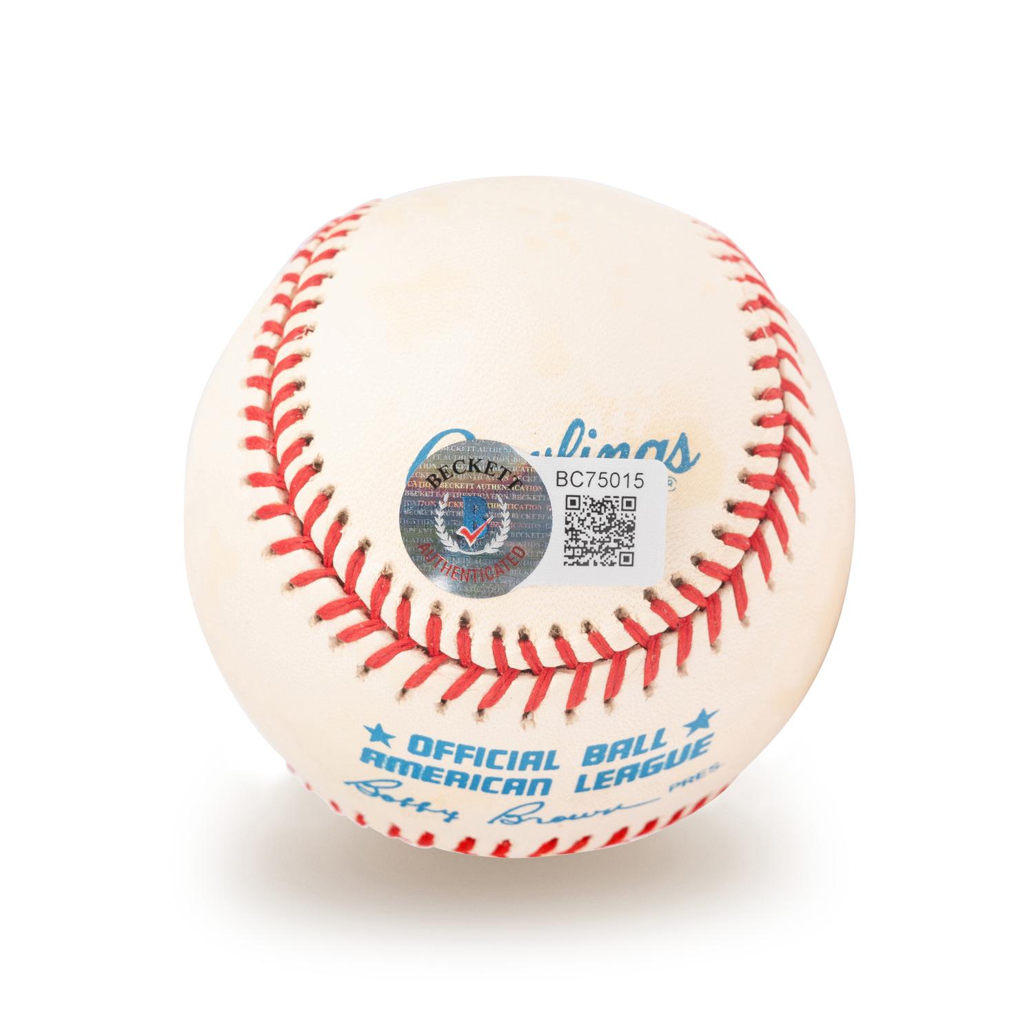 A Ken Griffey Jr. Early Career Era Signed Autograph Baseball (Beckett Authentication Services Certified),