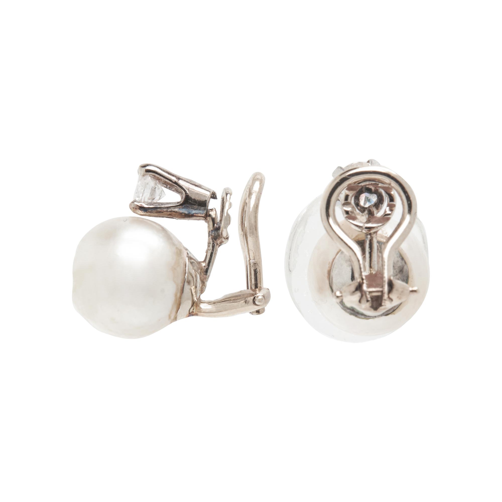 CULTURED PEARL AND DIAMOND EARCLIPS