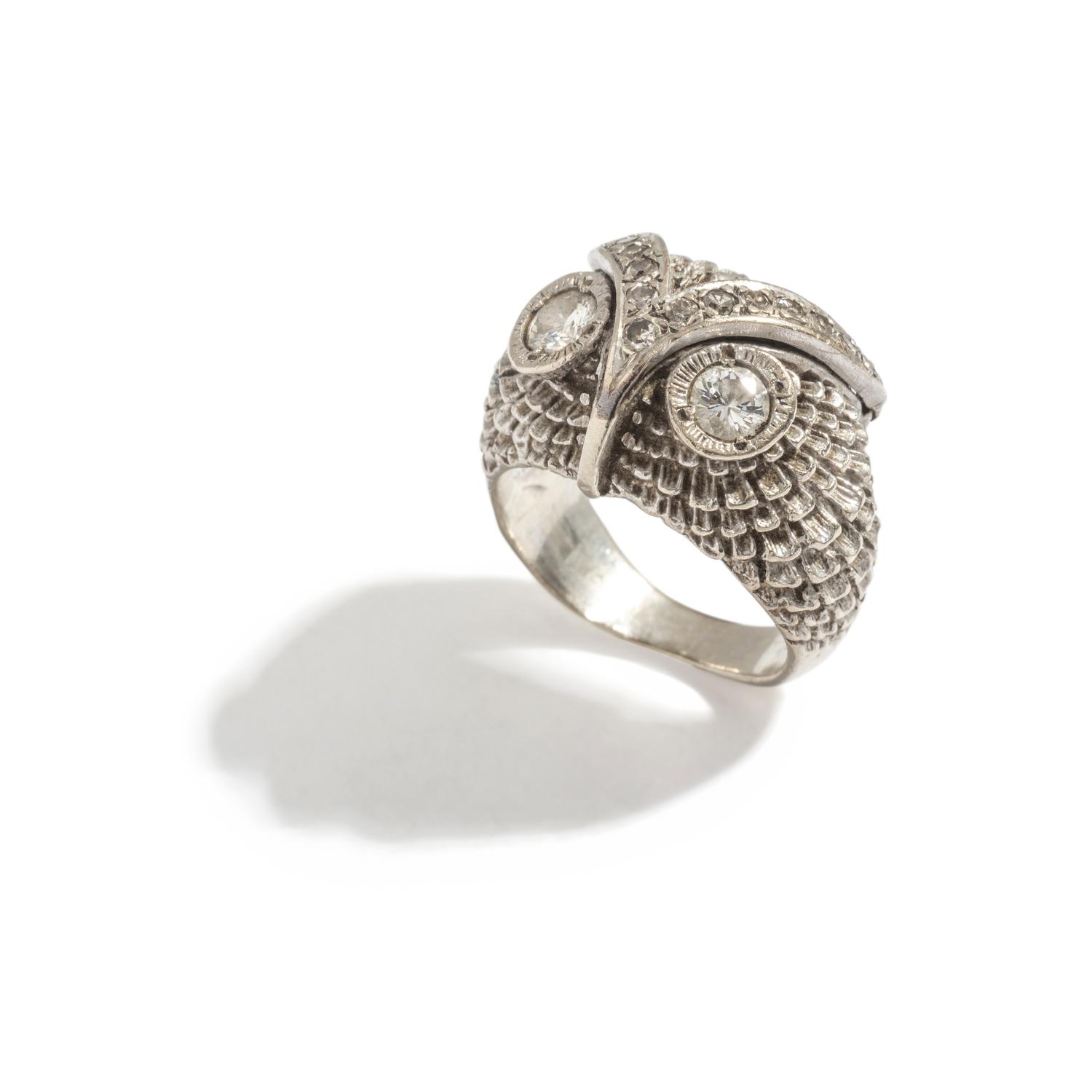 WHITE GOLD AND DIAMOND OWL RING